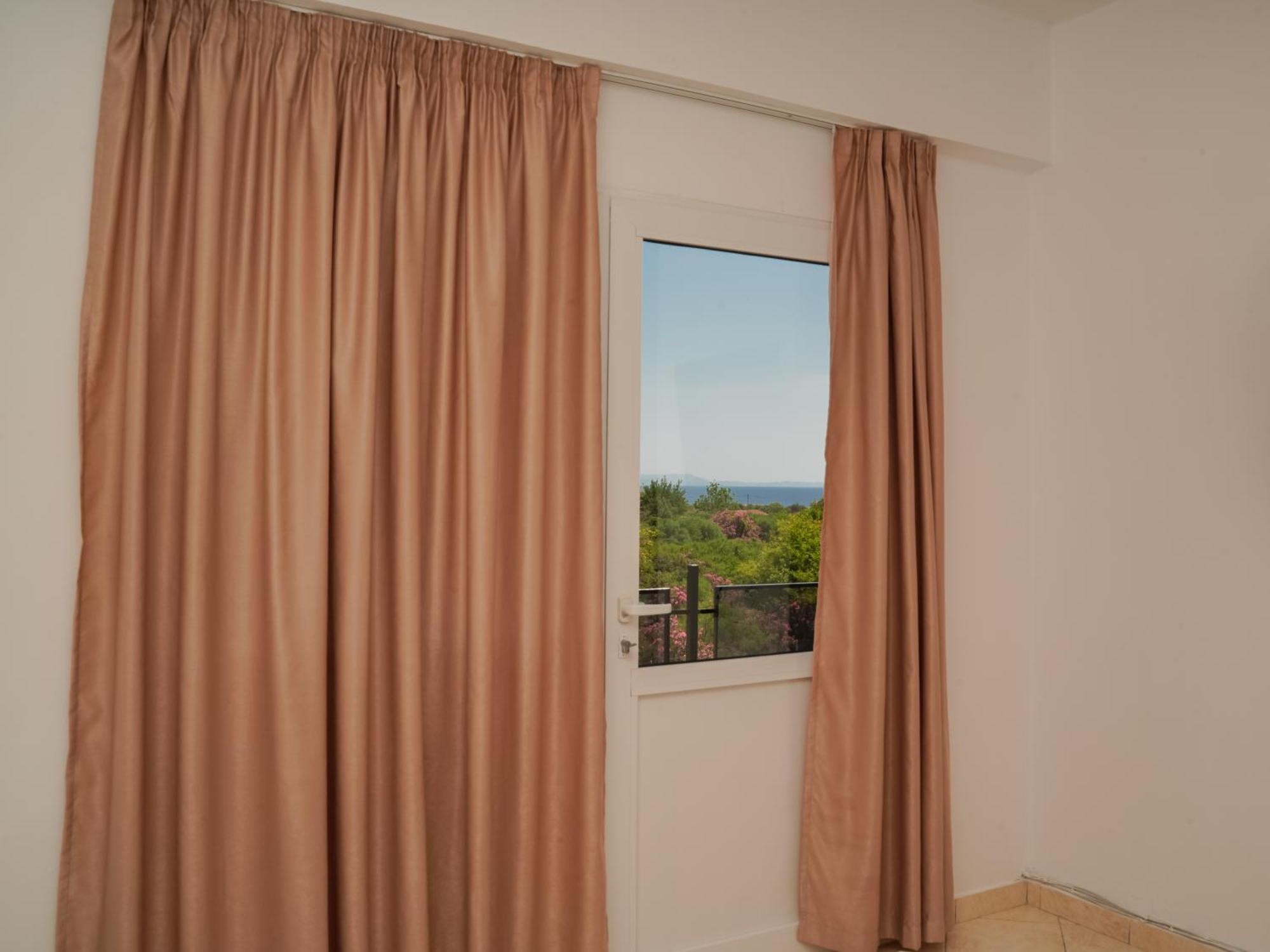 Hotel Deve Mar