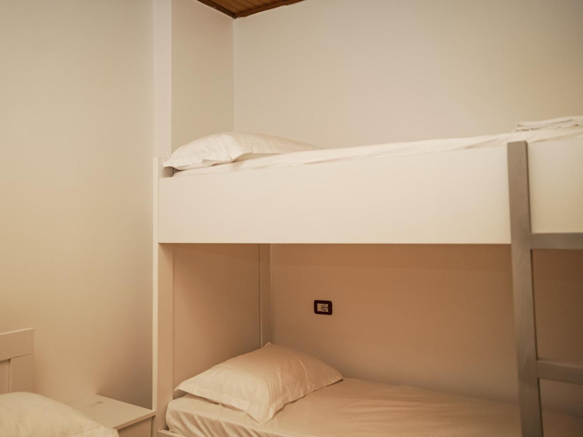 Hotel Deve Mar